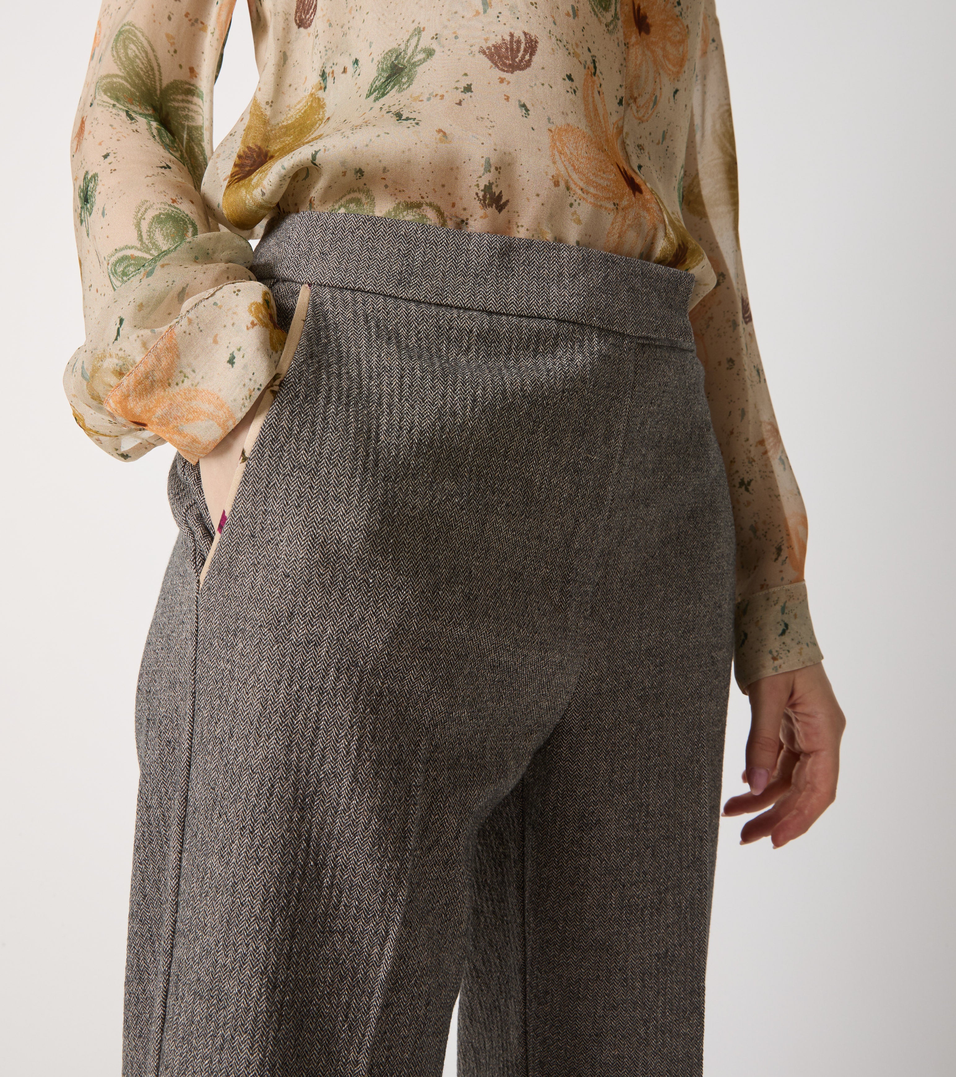 Pantaloni in cotone con piega
