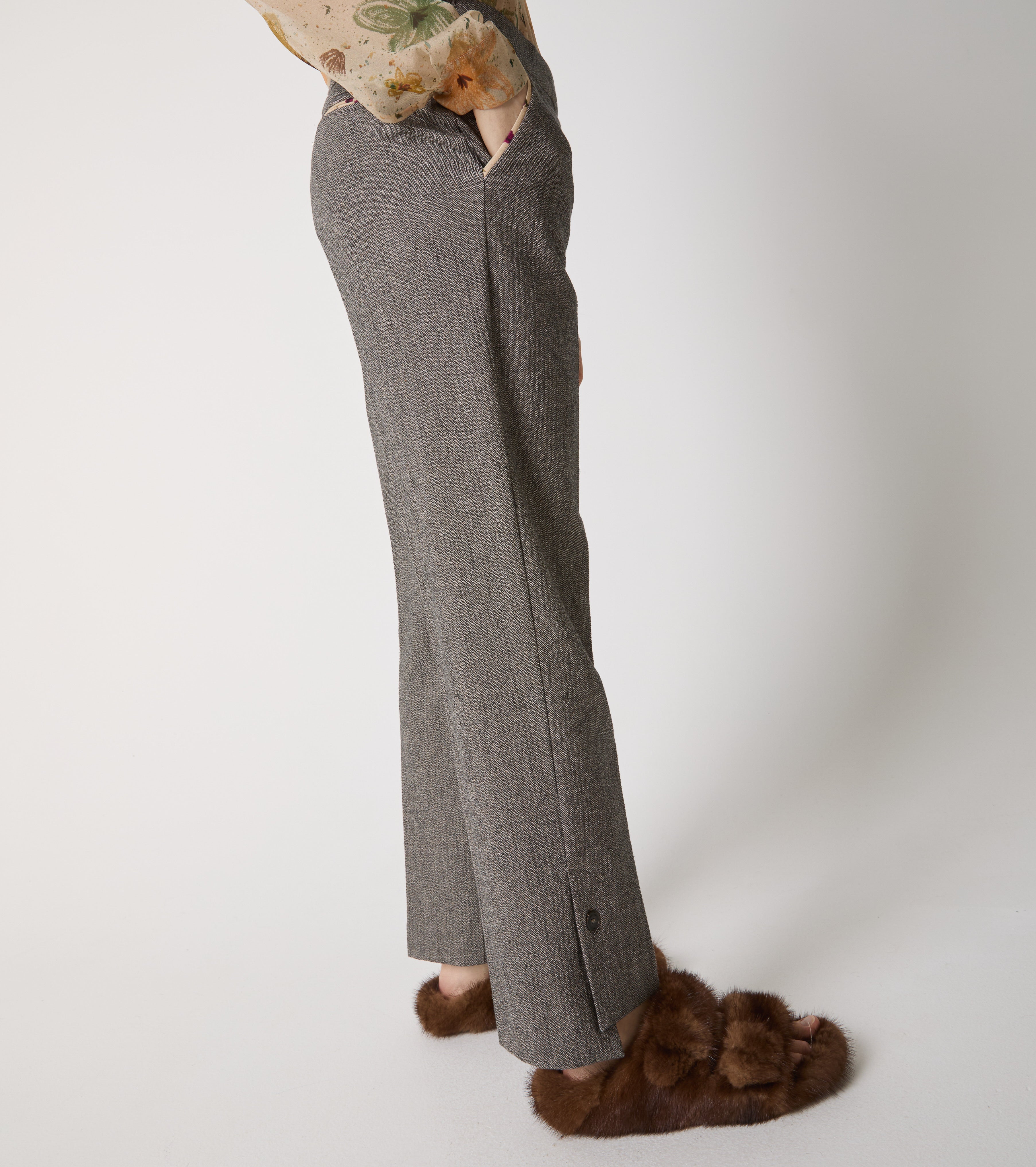 Pantaloni in cotone con piega