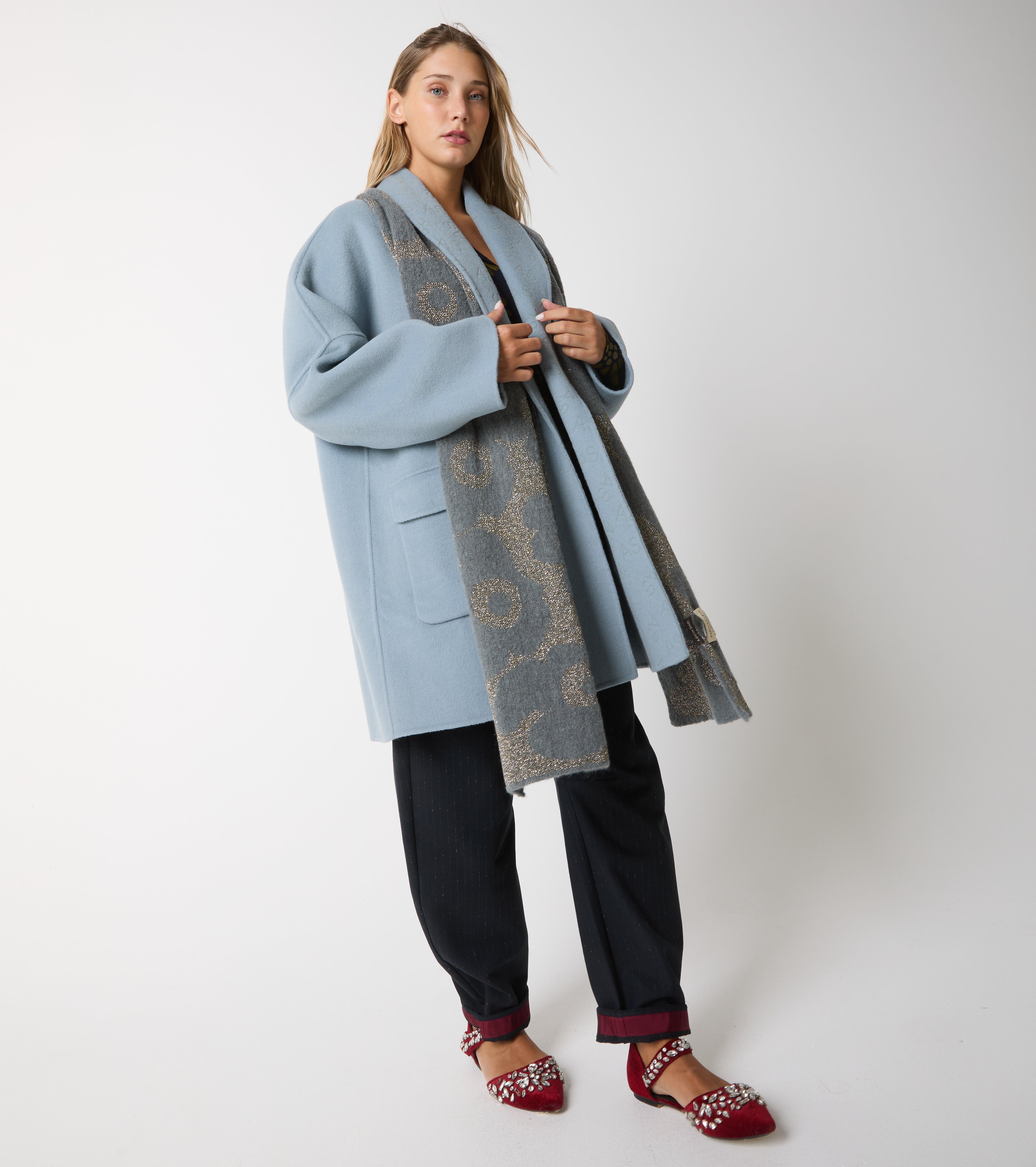 Wool coat with lapels