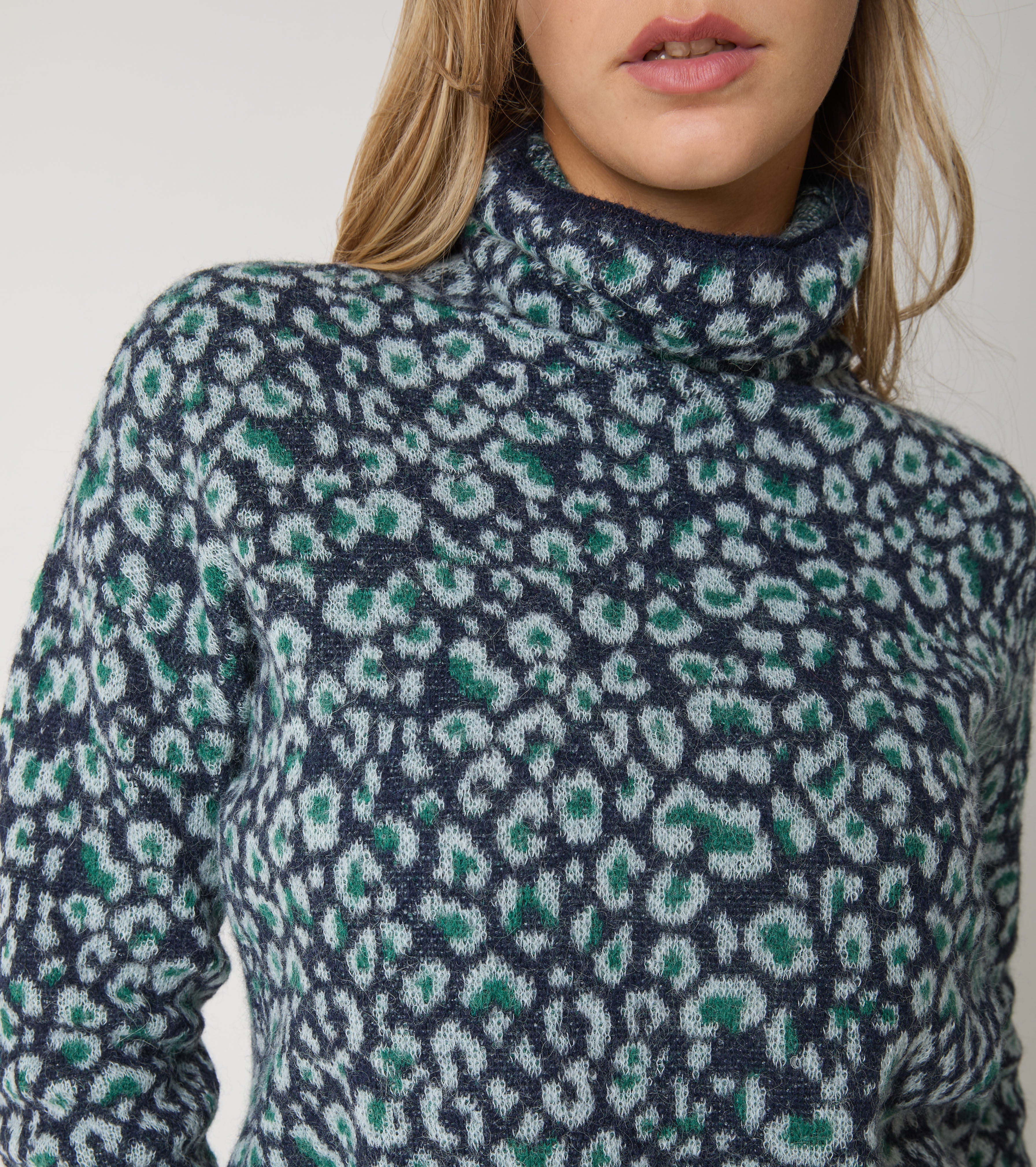 Animal print alpaca turtleneck