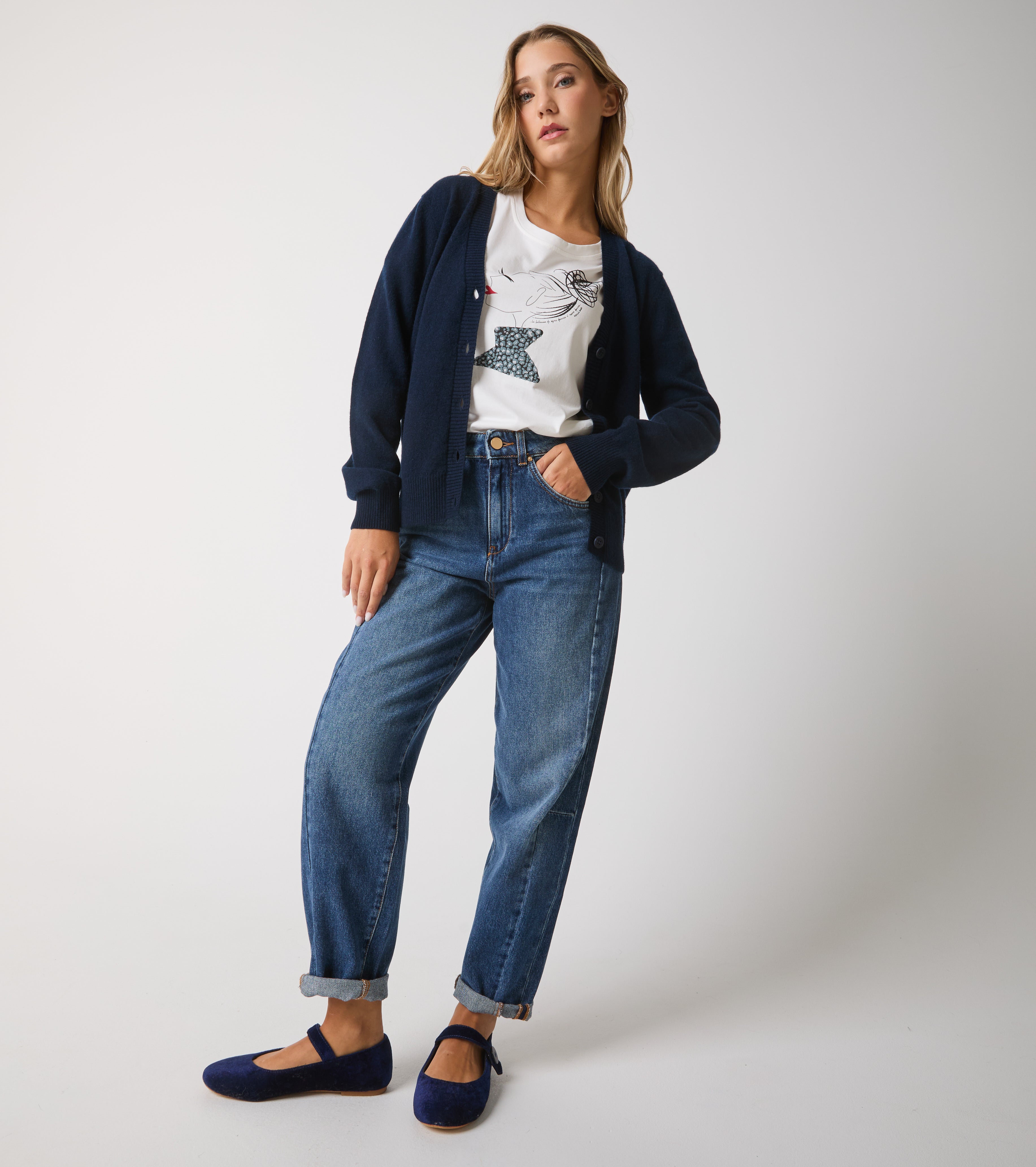 Cardigan in cashmere con bottoni