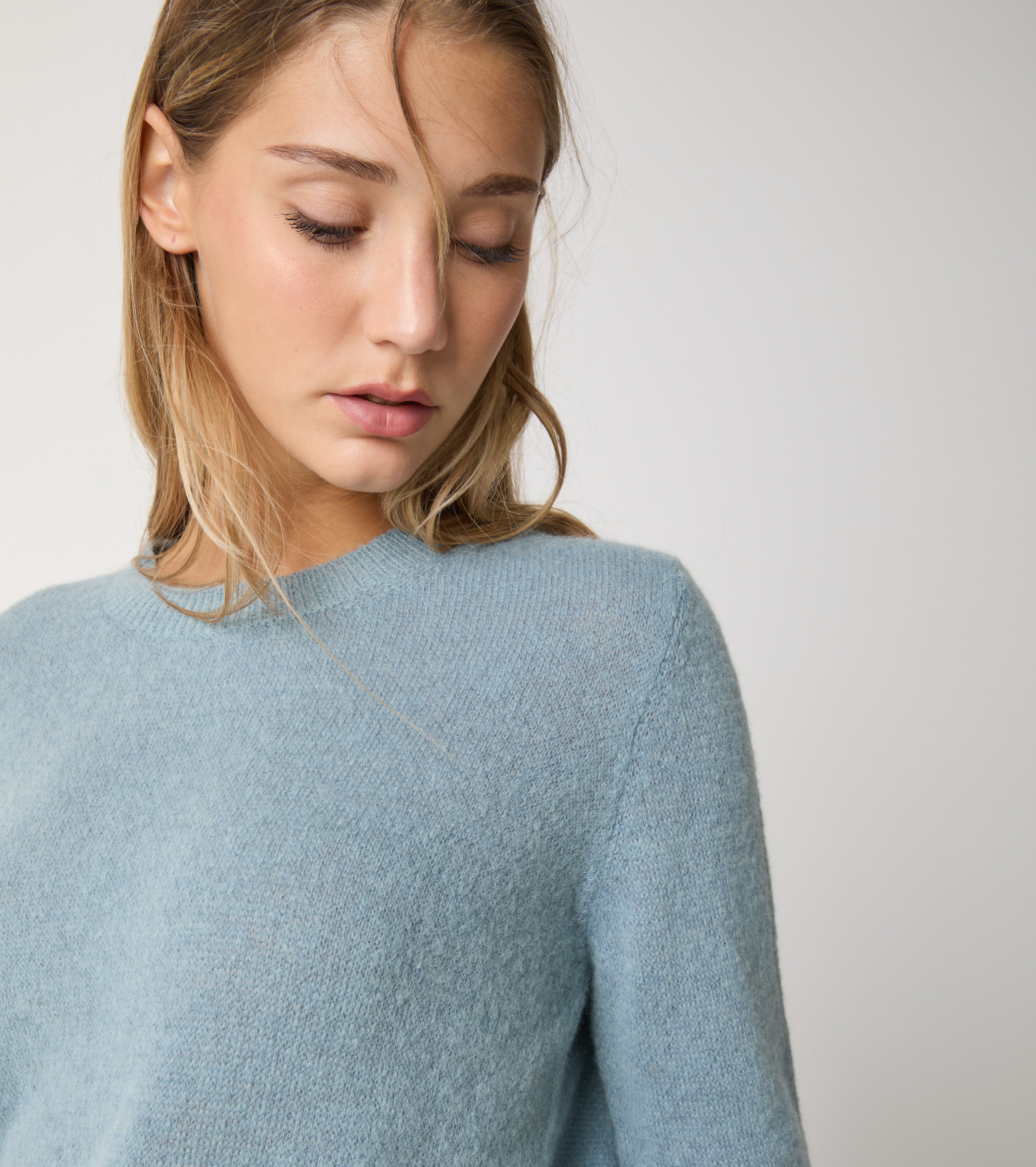 Colour block-sweater med rund hals i alpaka og uld