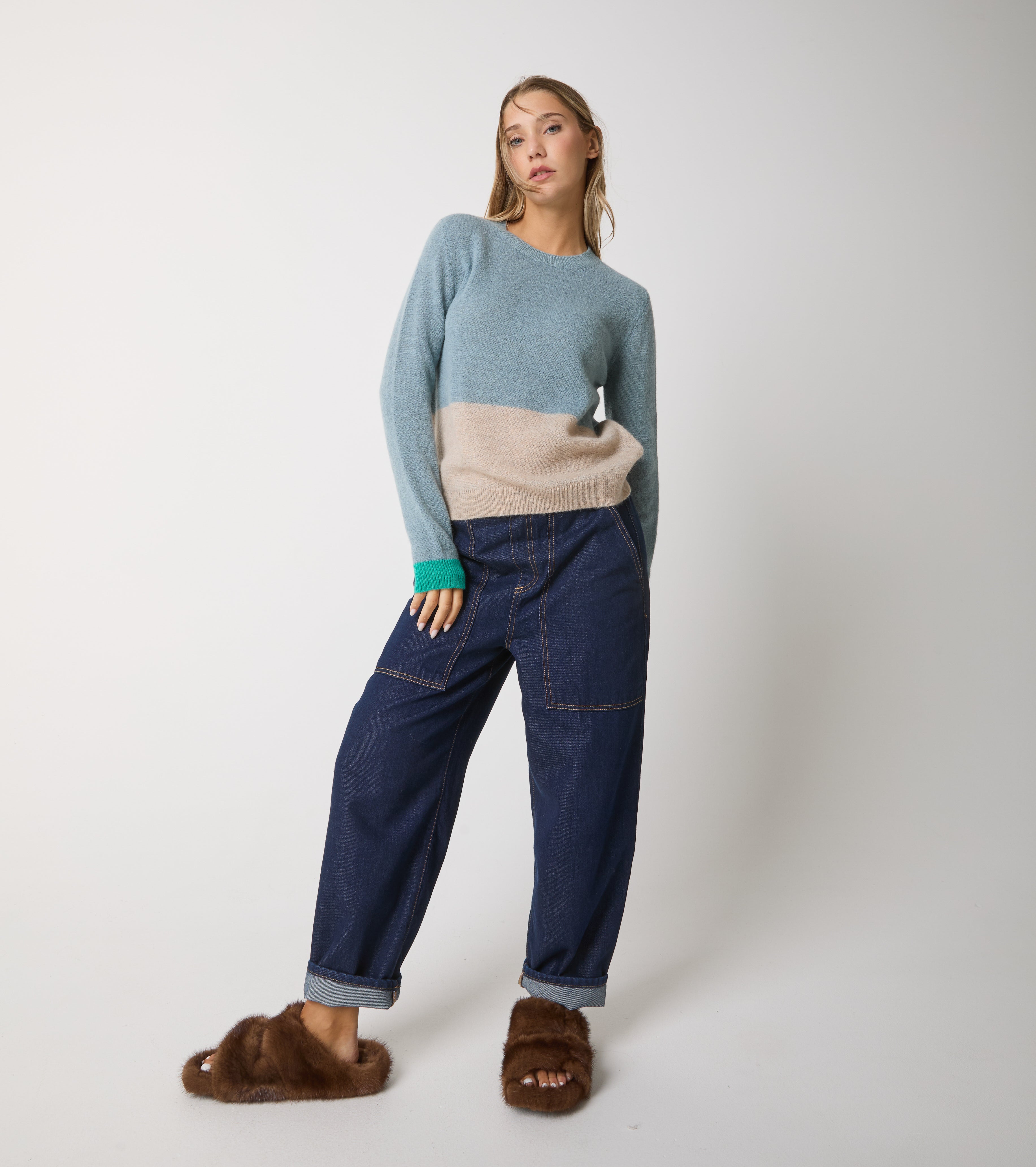 Colour block-sweater med rund hals i alpaka og uld