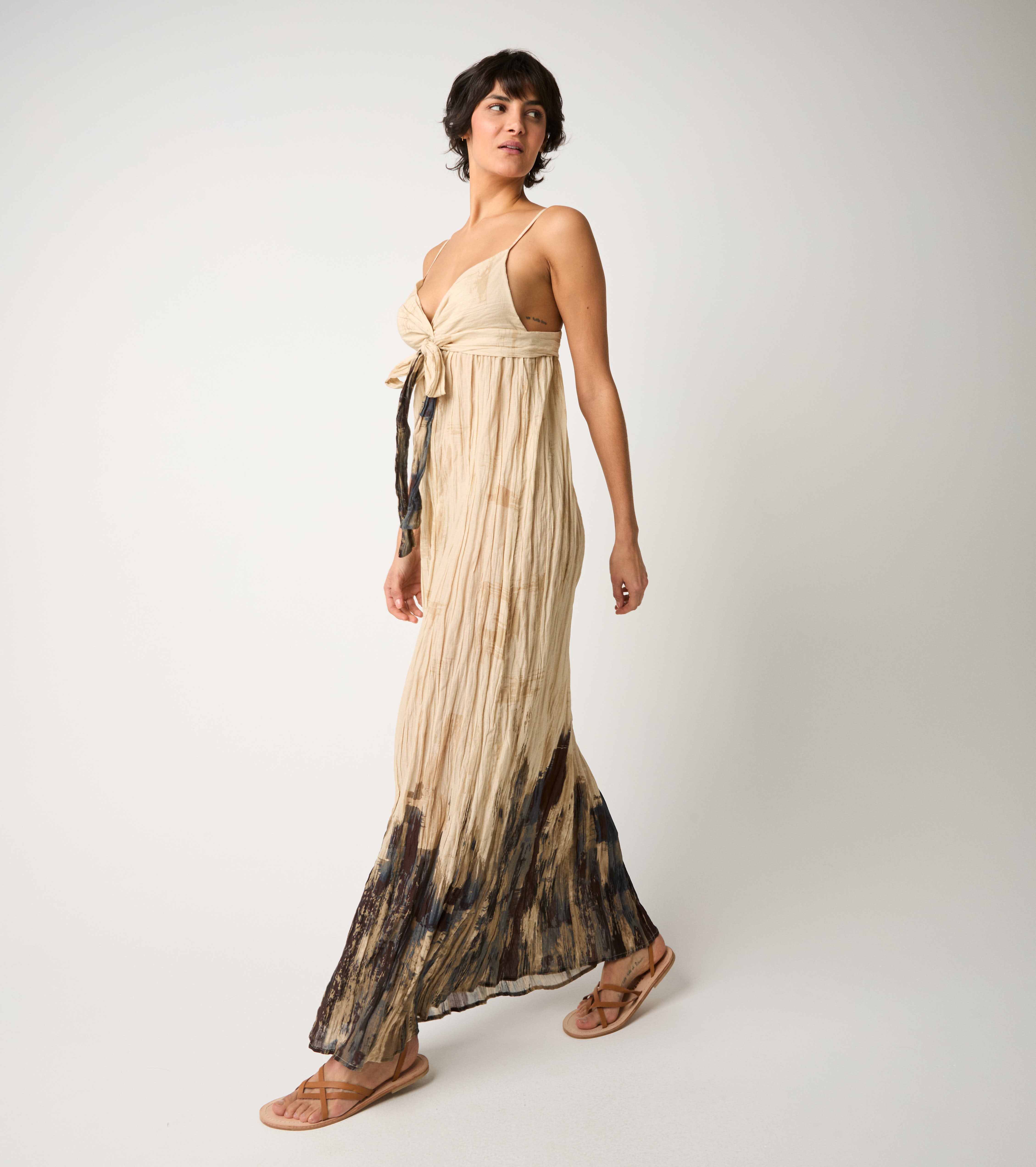 Printed dress with plucked bow