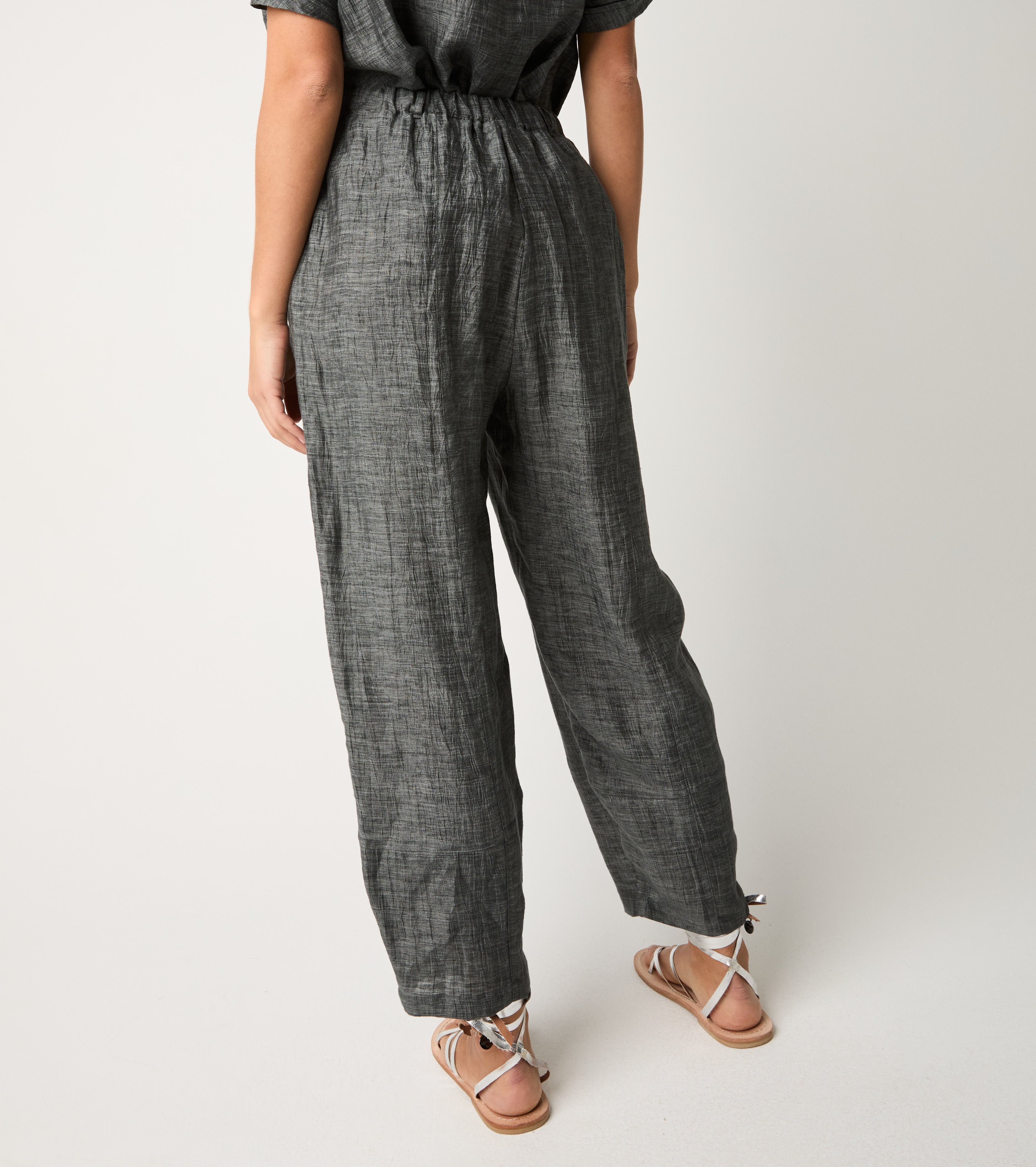 Pantaloni in lino con piega asfalto
