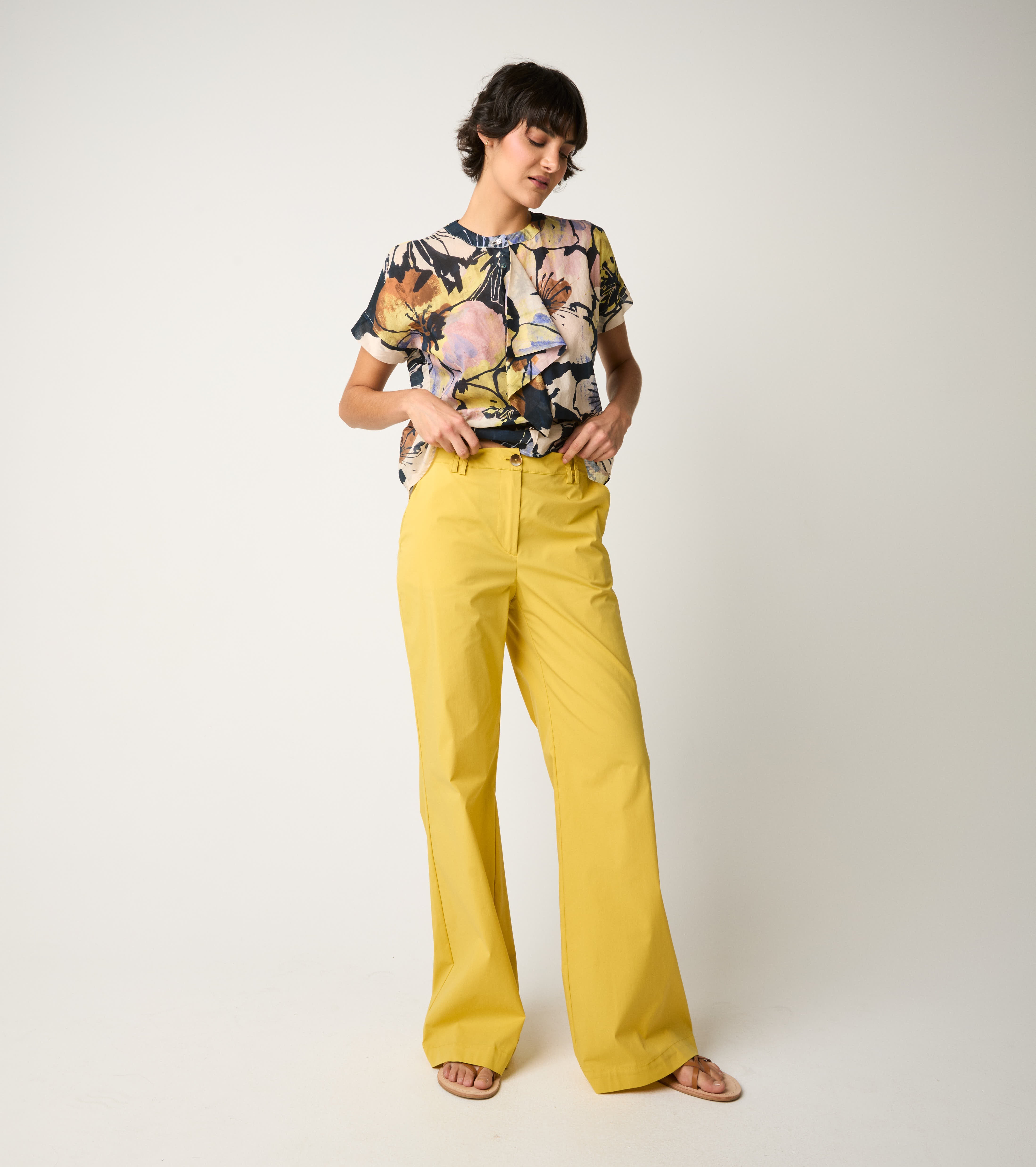 Cotton trousers with oil belt