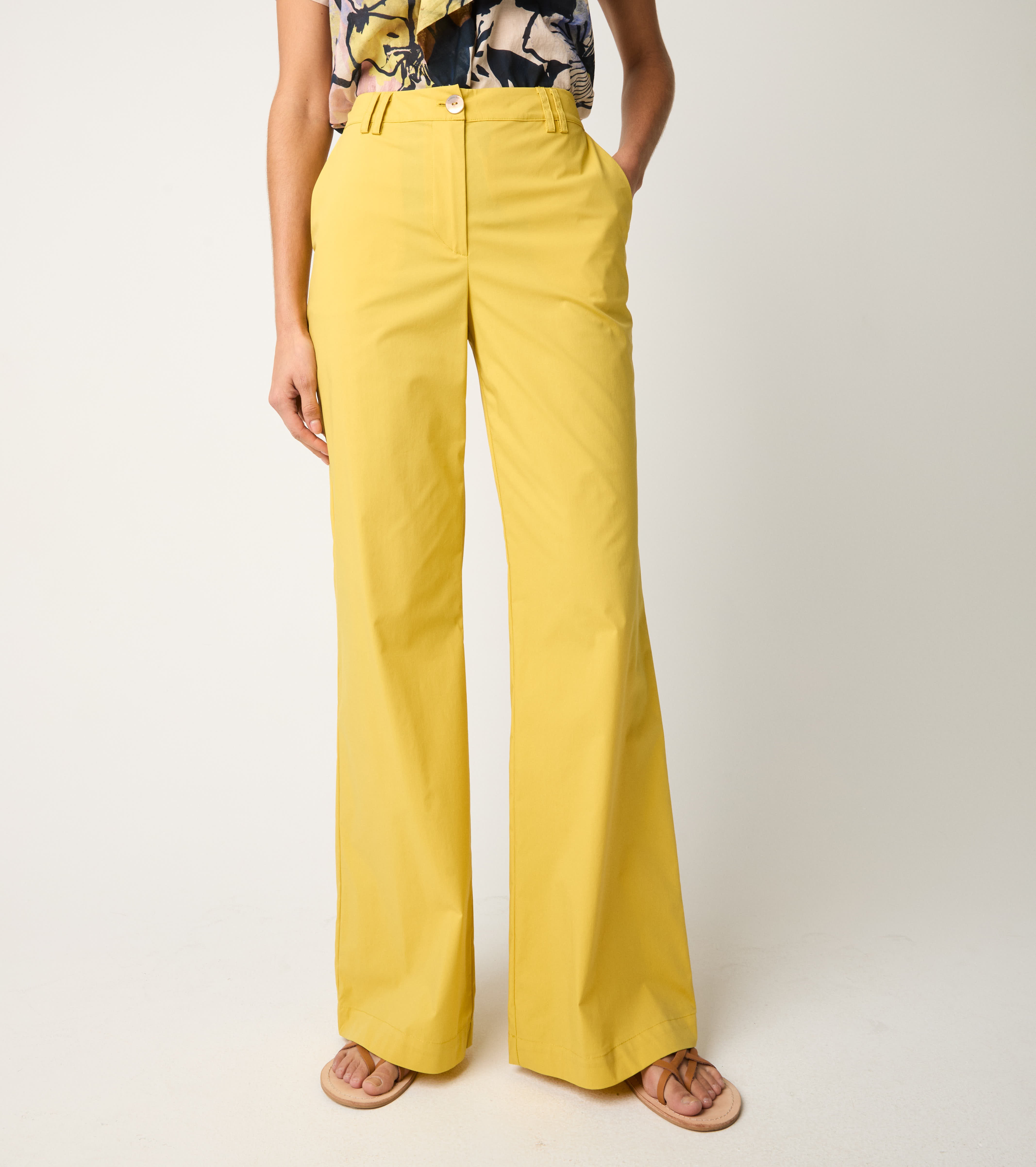Cotton trousers with oil belt