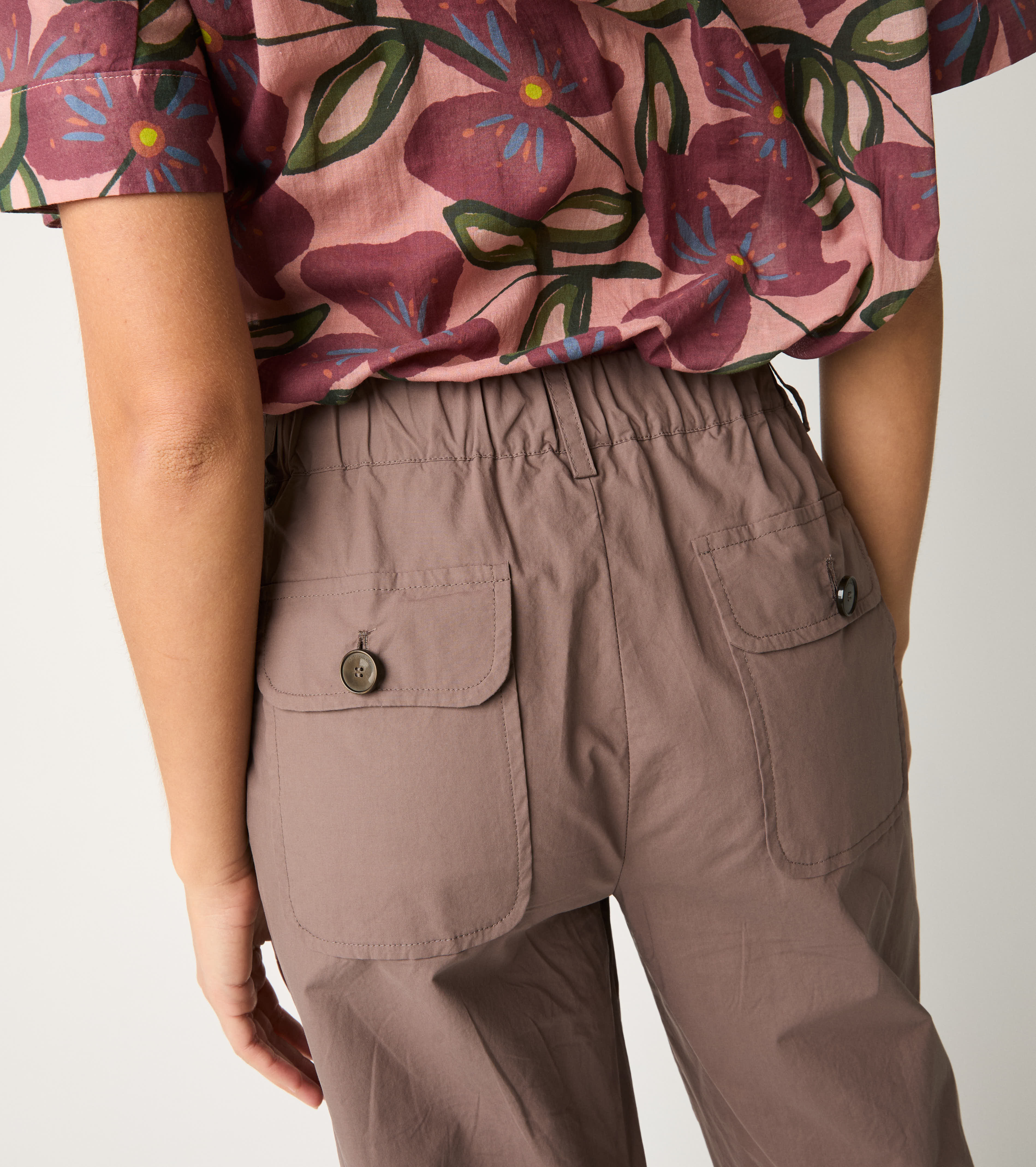 Cocoa stretch cotton cropped trousers