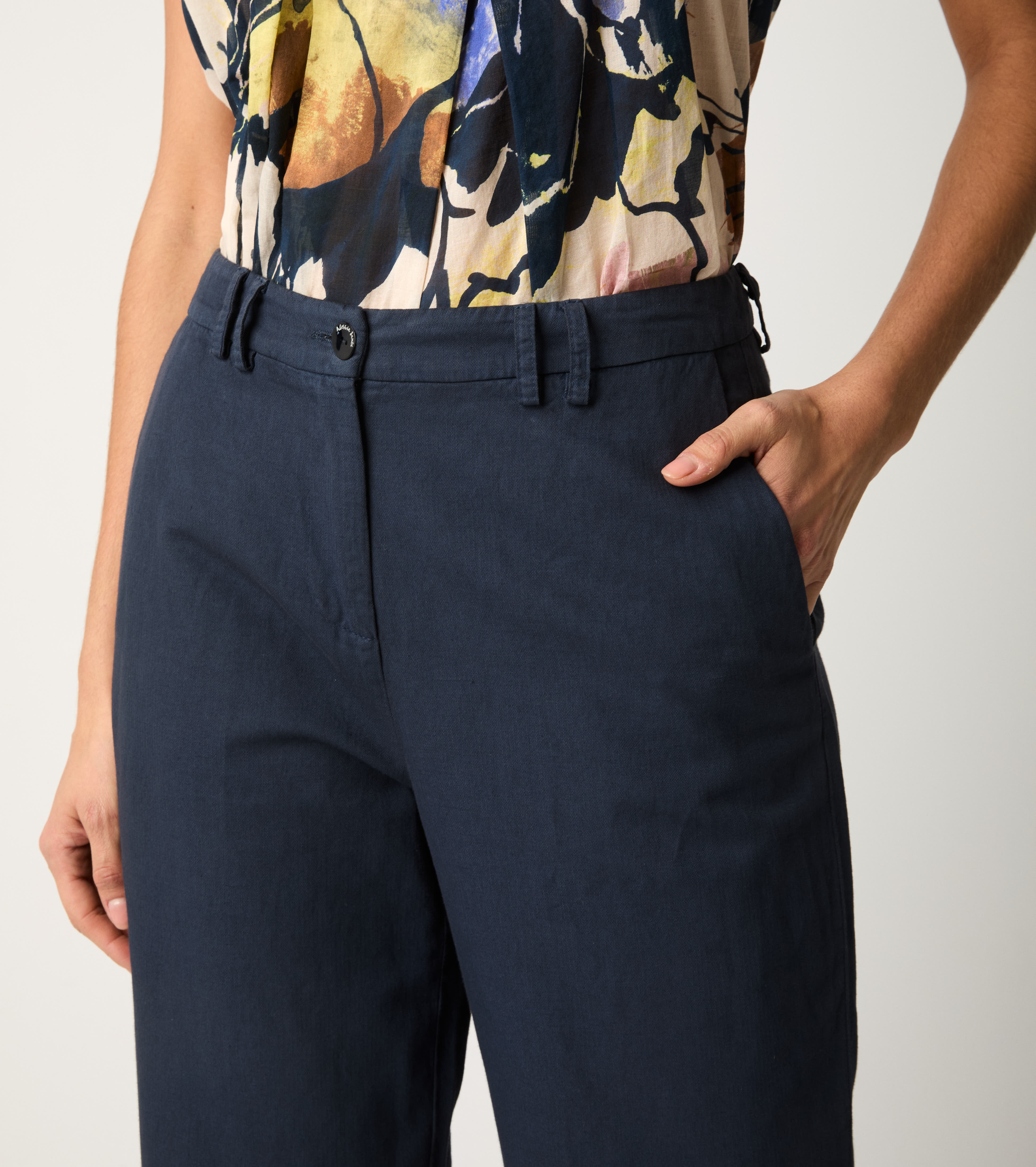 Pantaloni flare in cotone e lino blu