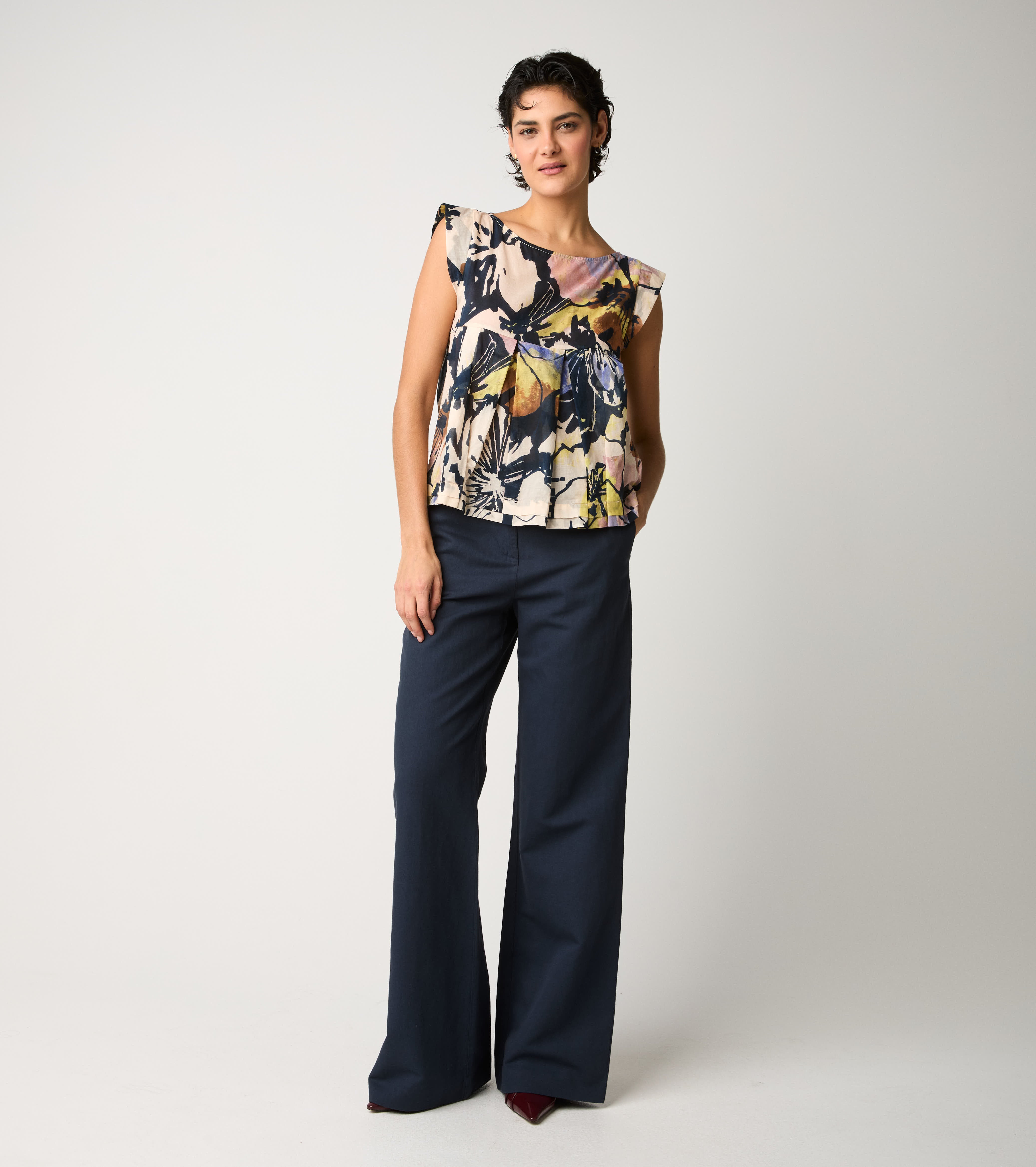 Pantaloni flare in cotone e lino blu