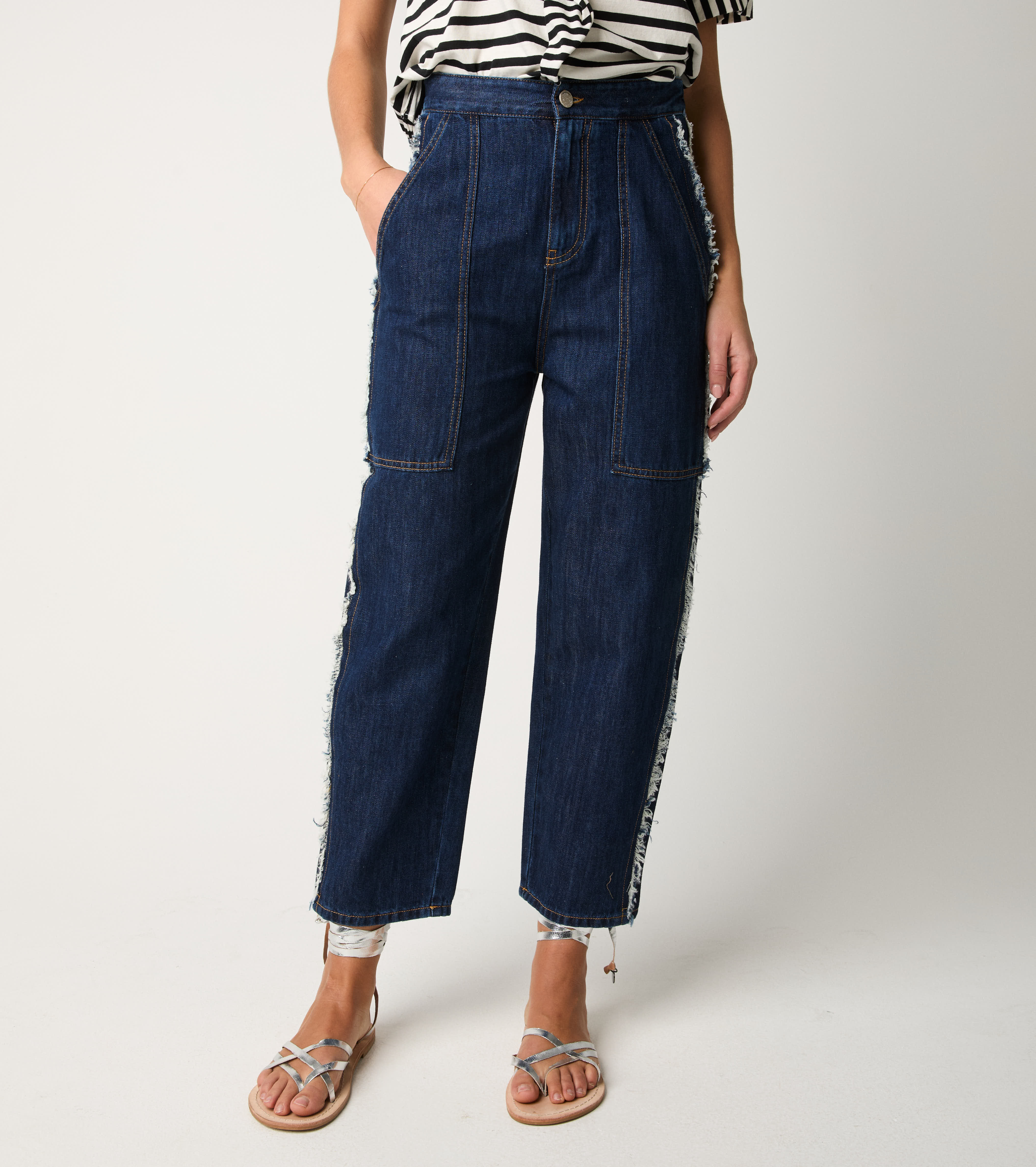 Jeans workwear sfrangiato unico