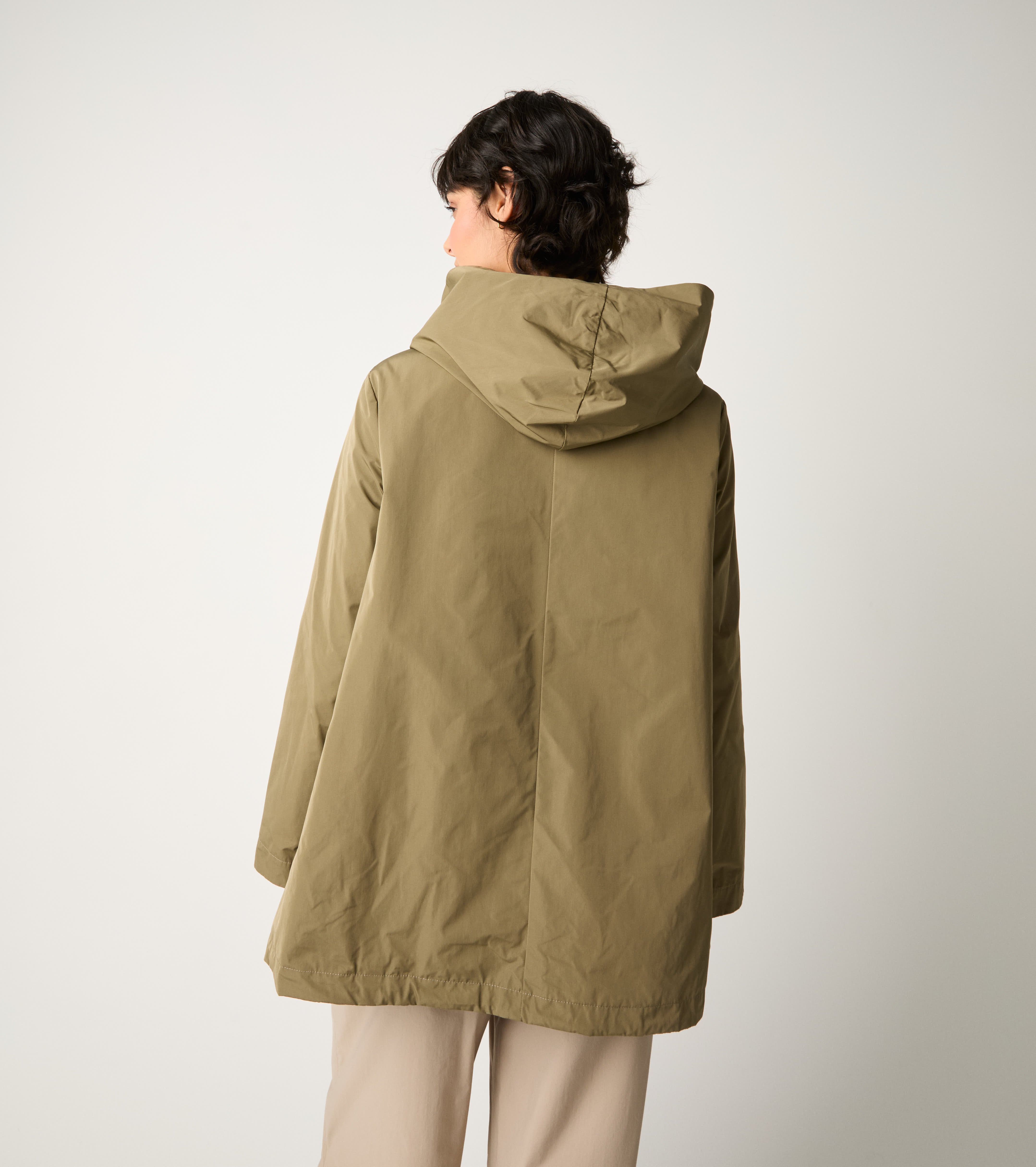 Parka corto con bottoni khaki
