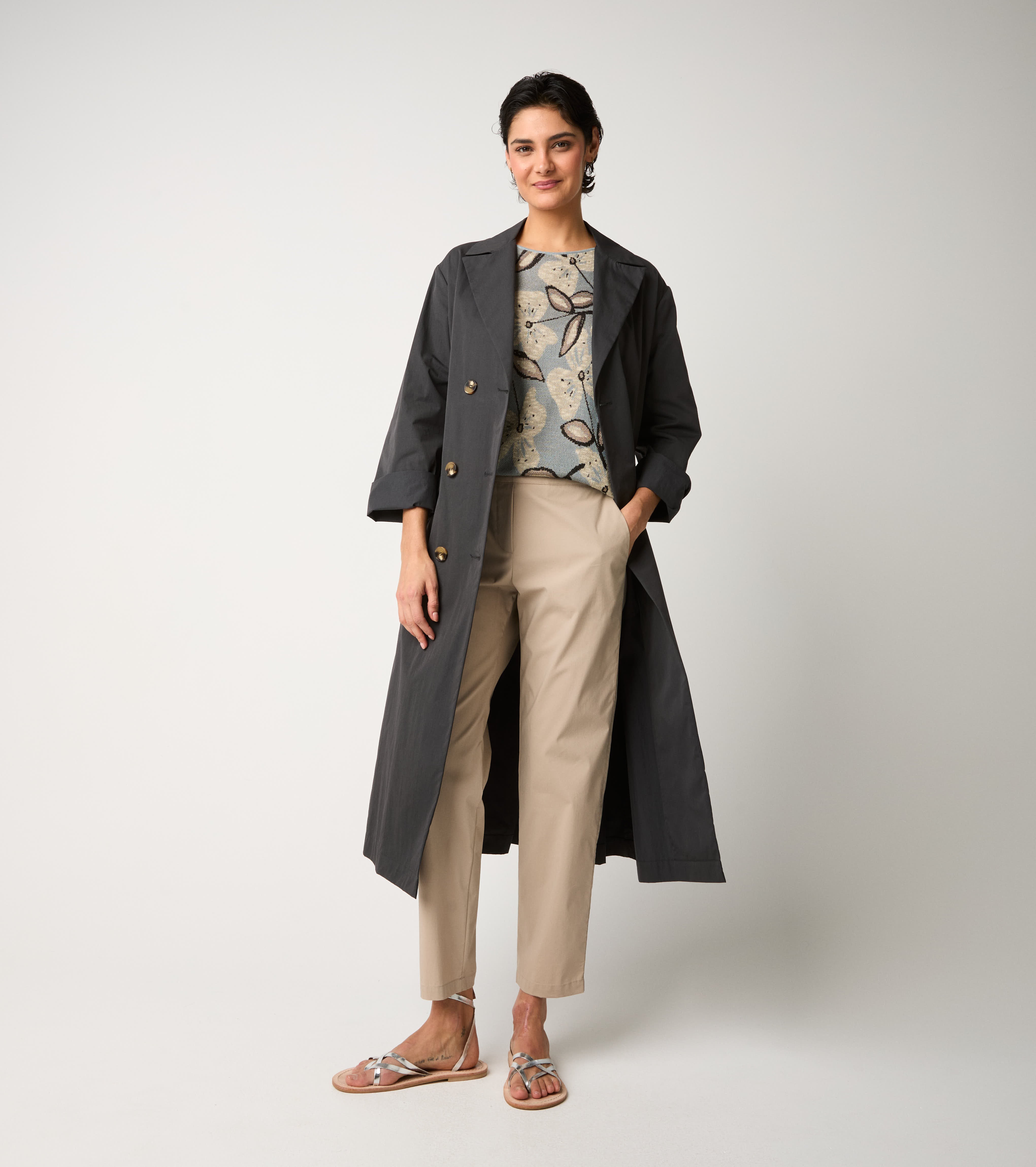 Drip-proof double-breasted trench coat blackboard