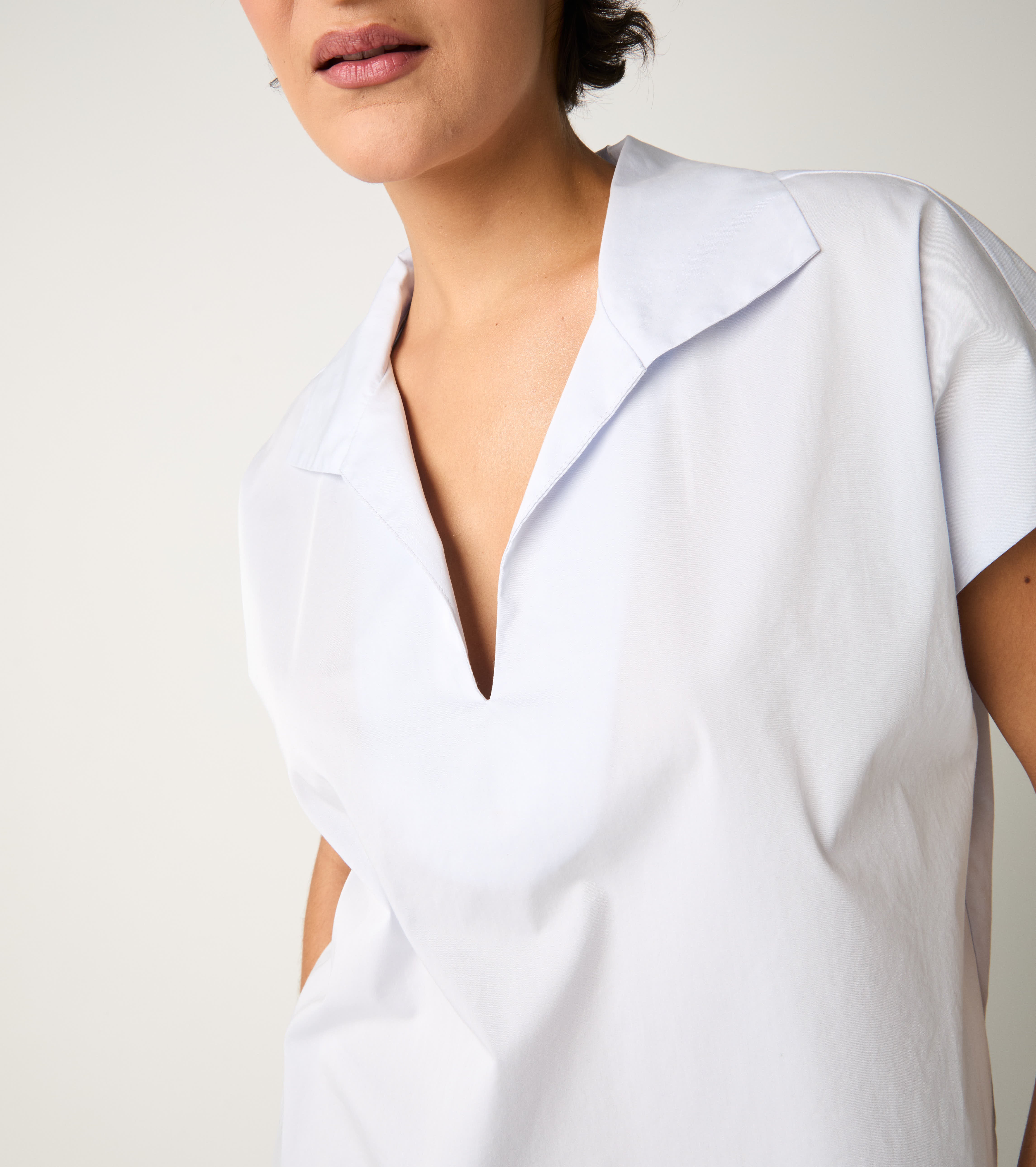 Blusa con maniche ad aletta cristal