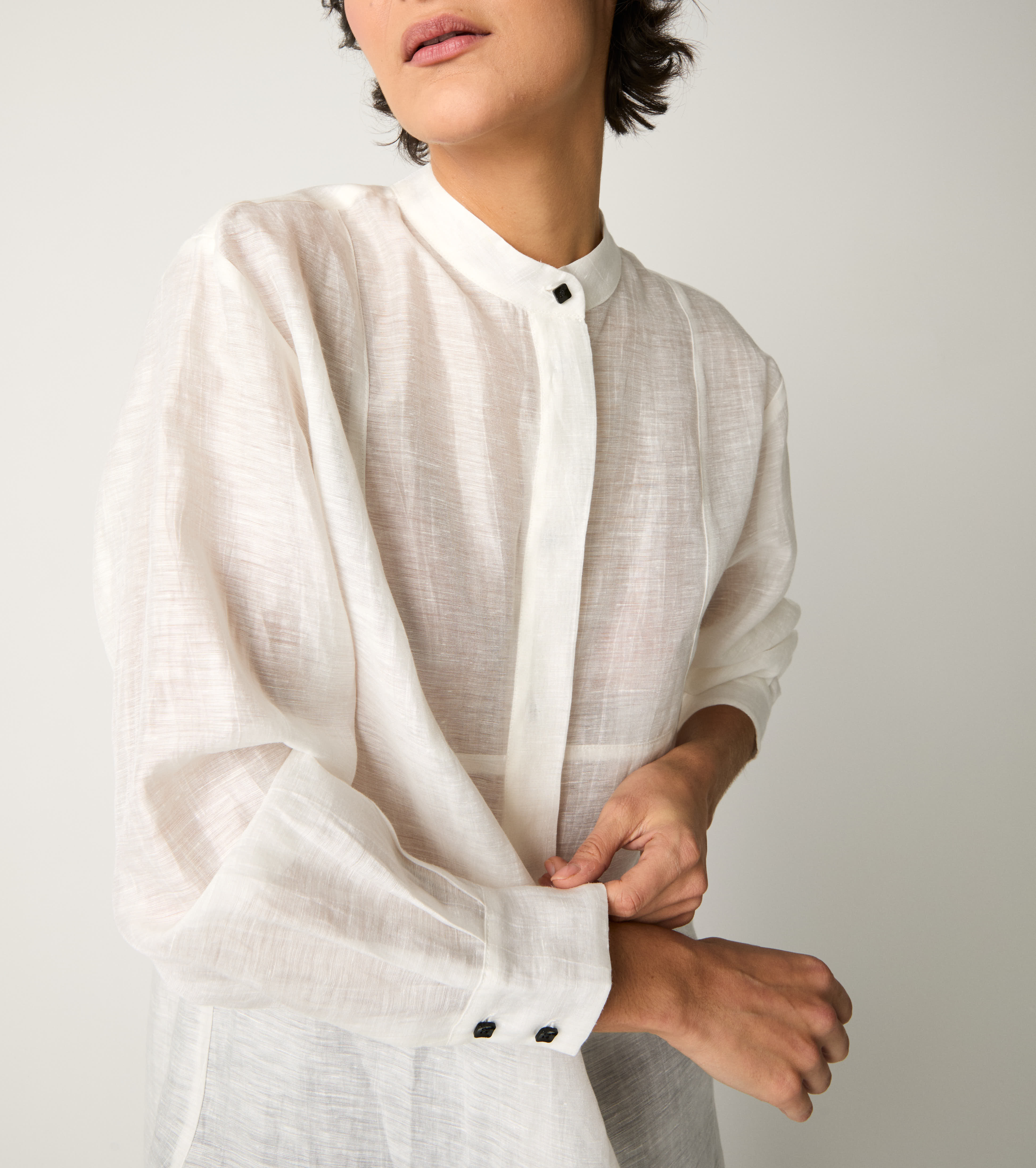 Camicia con collo alla coreana naturale