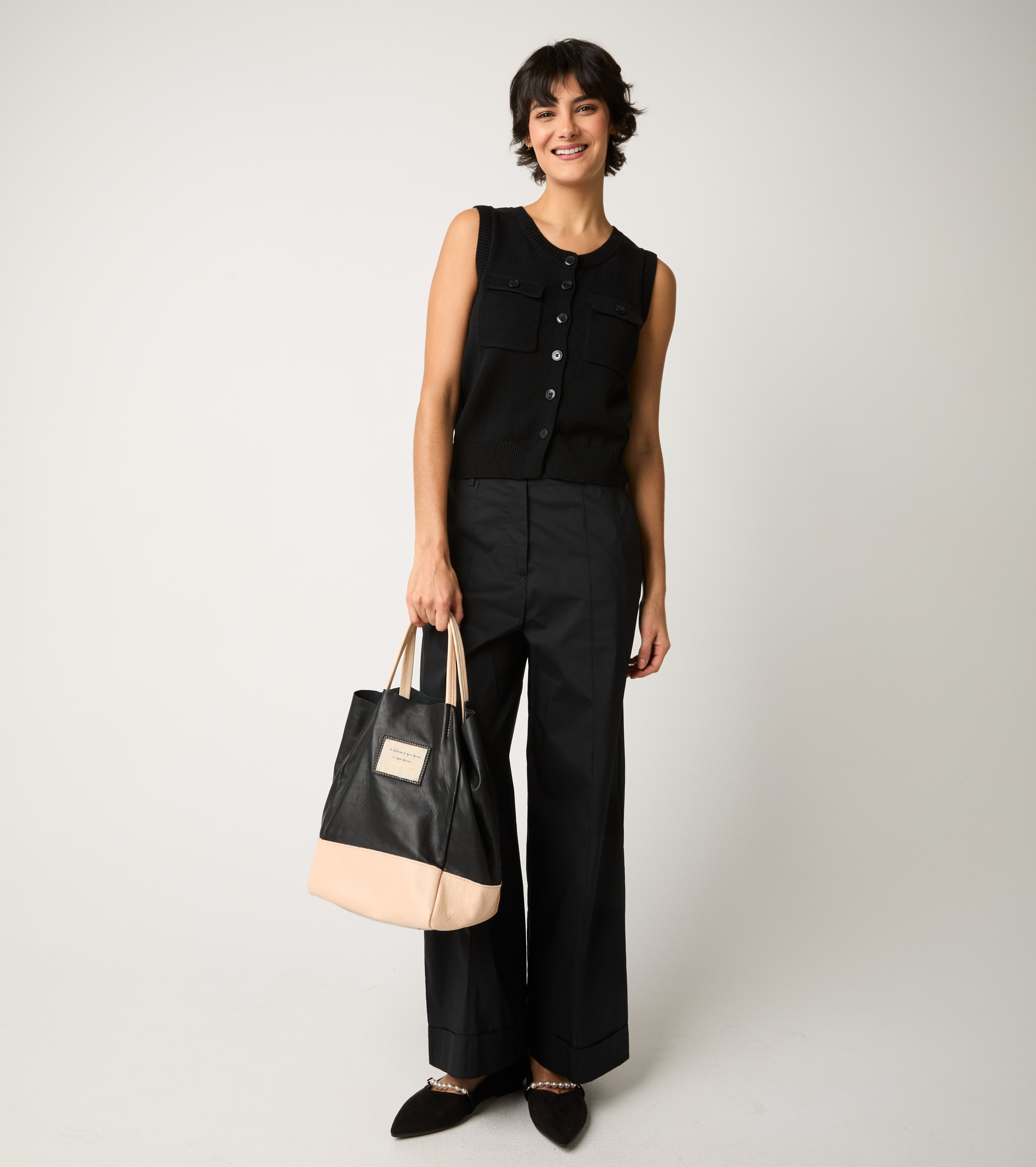 Gilet in maglia con taschini nero