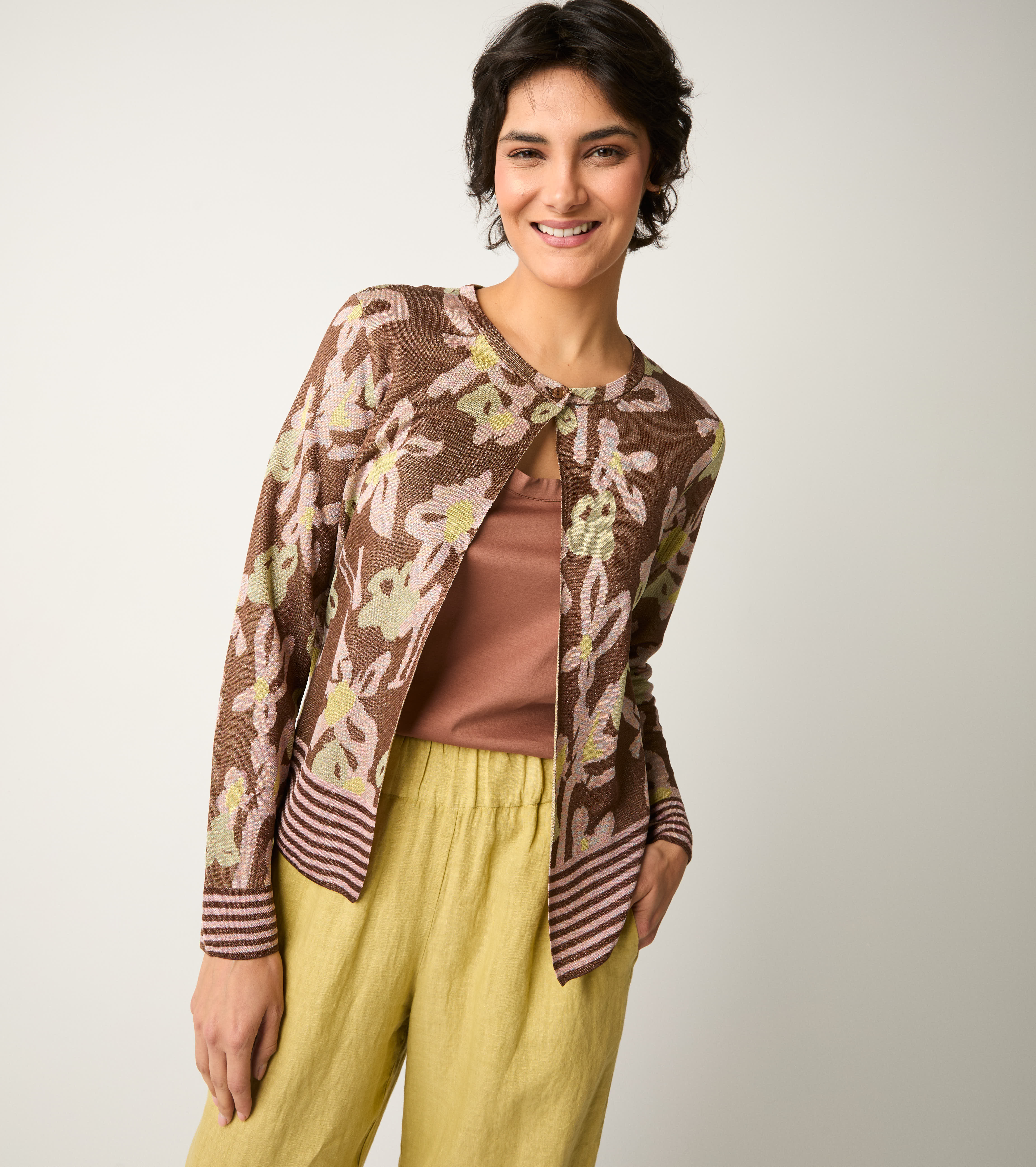 Jacquard cardigan with copper lap neck