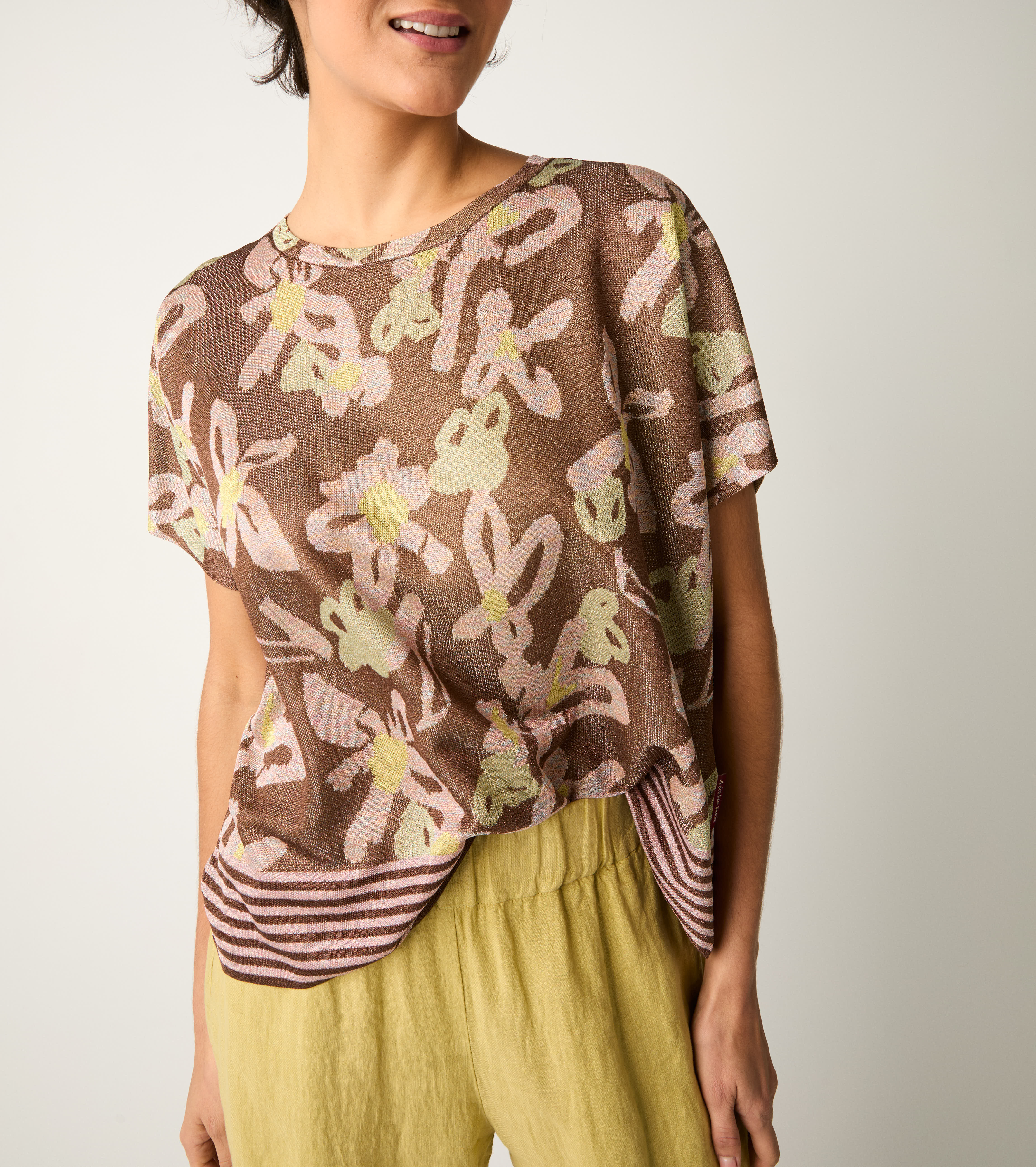 T-shirt jacquard con maniche corte rame