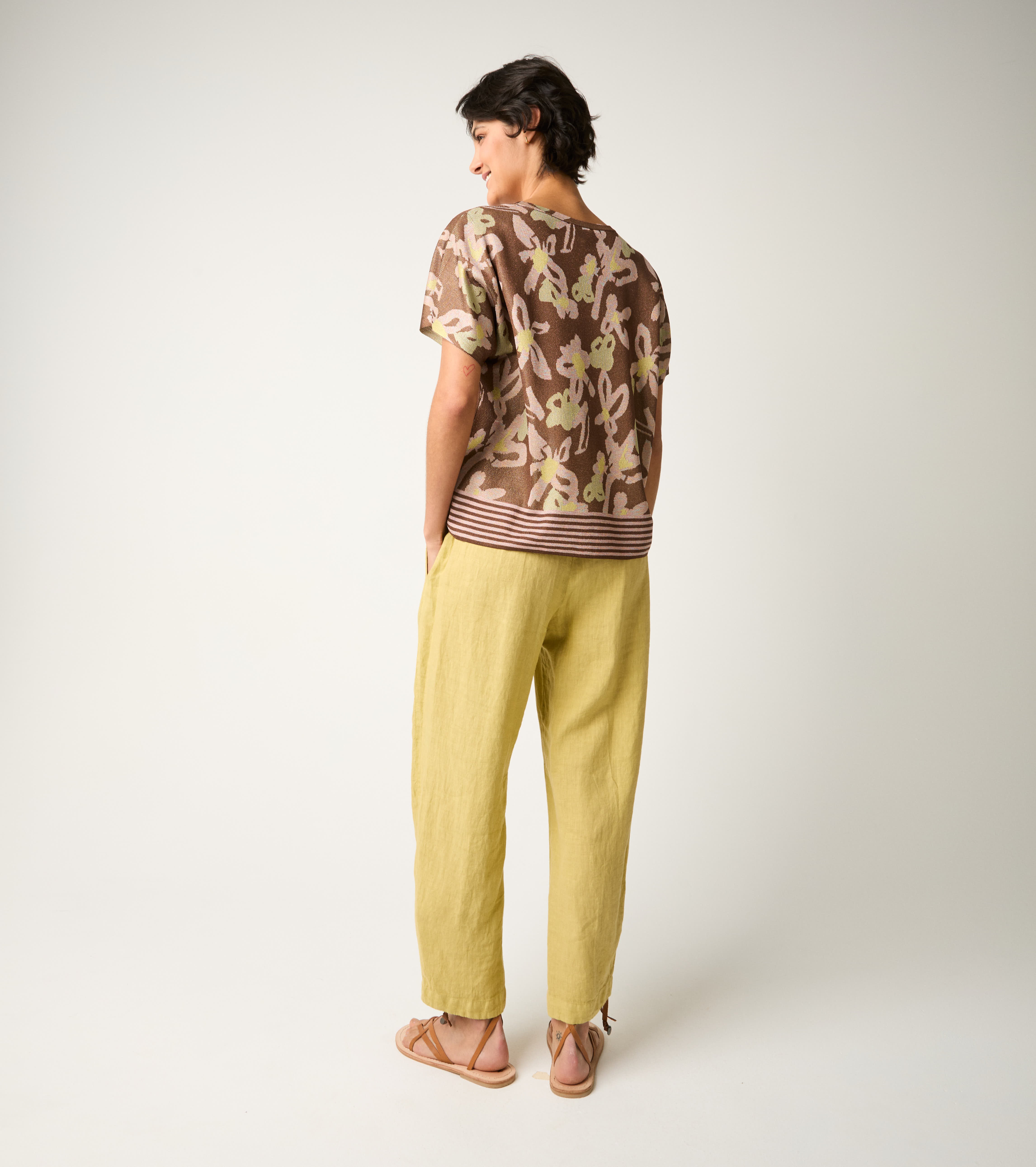 T-shirt jacquard con maniche corte rame