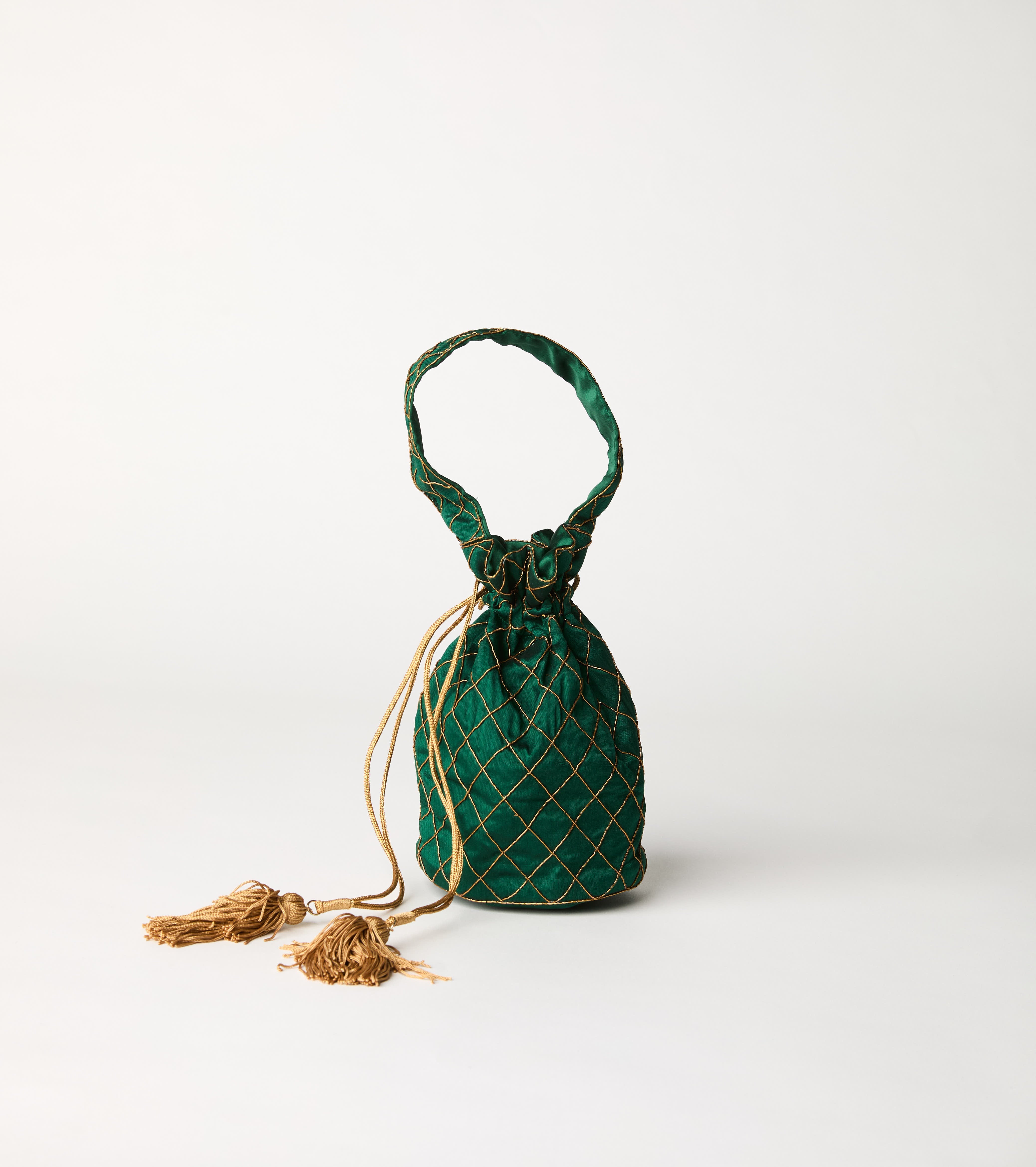 Lurex bucket bag with sage tassels