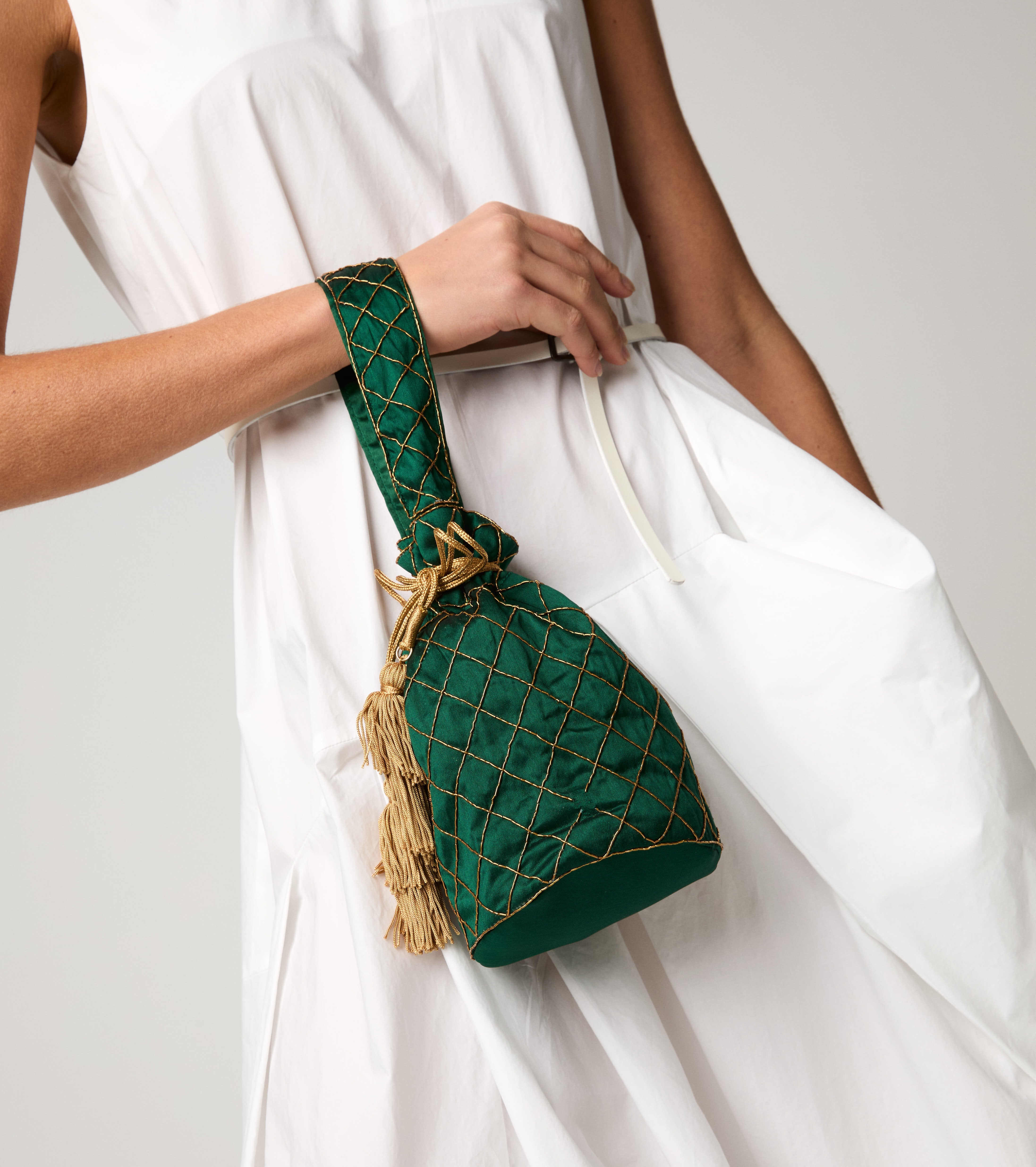 Lurex bucket bag with sage tassels