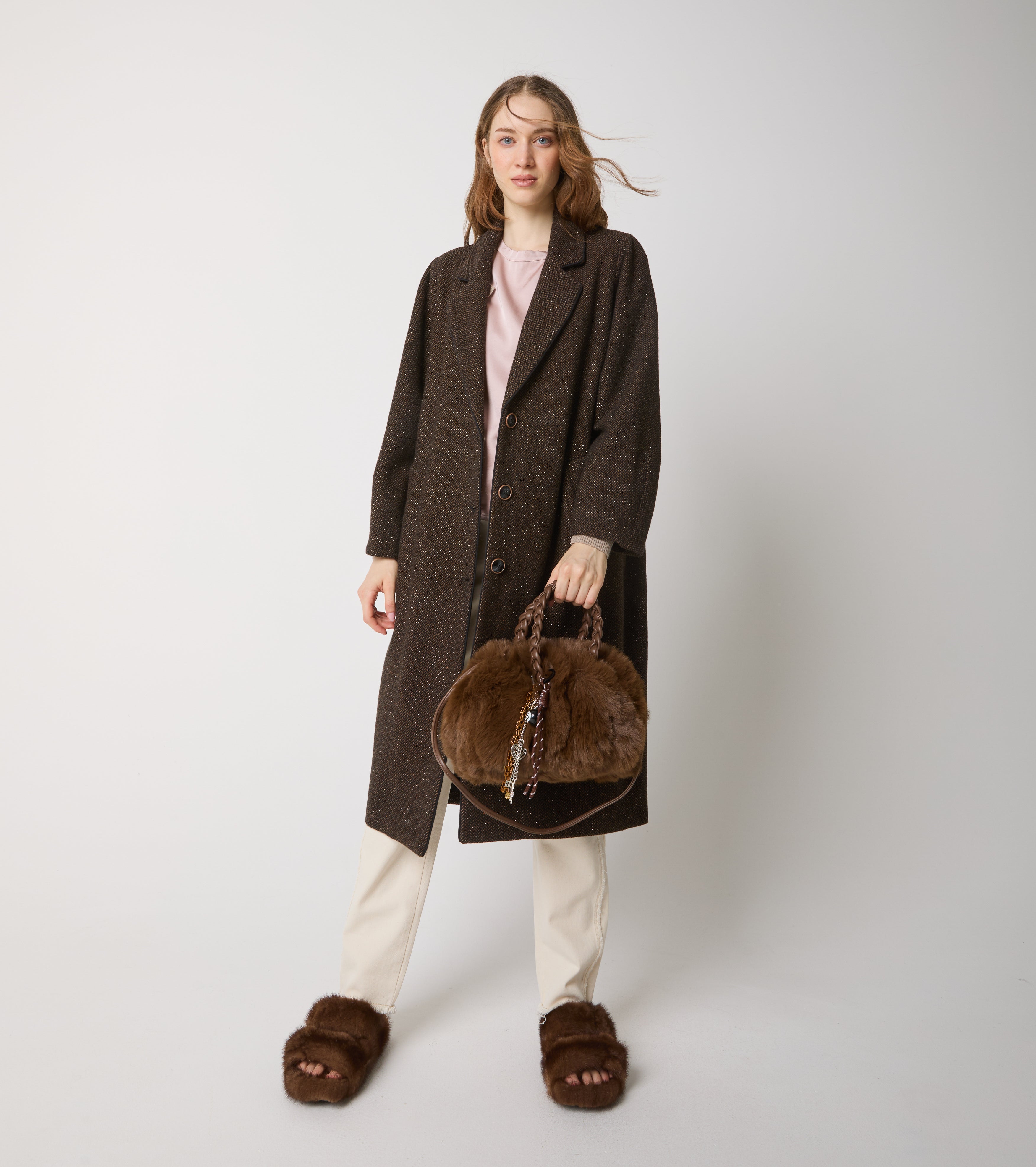 Cappotto in lana con revers
