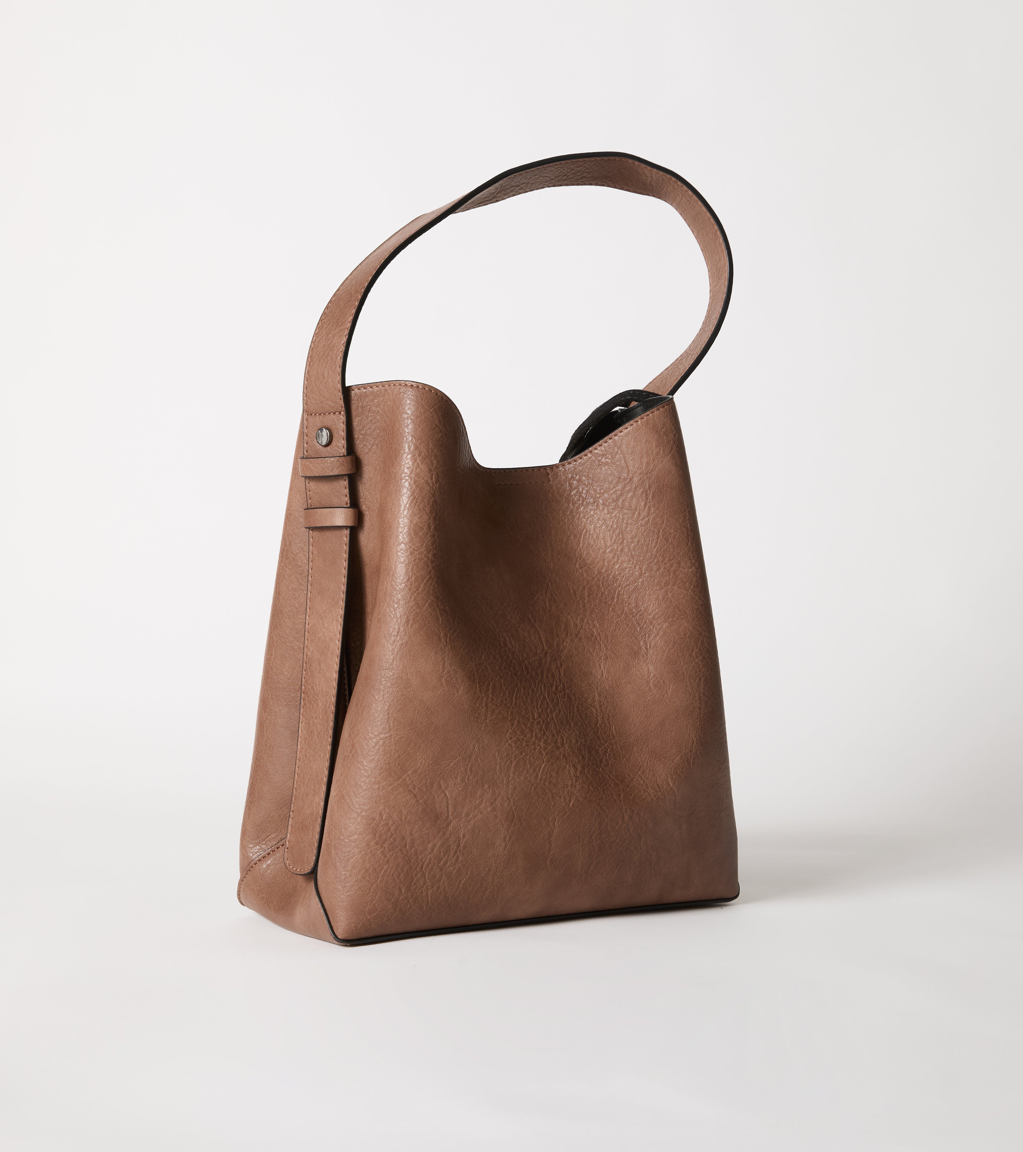 Borsa a secchiello con charm
