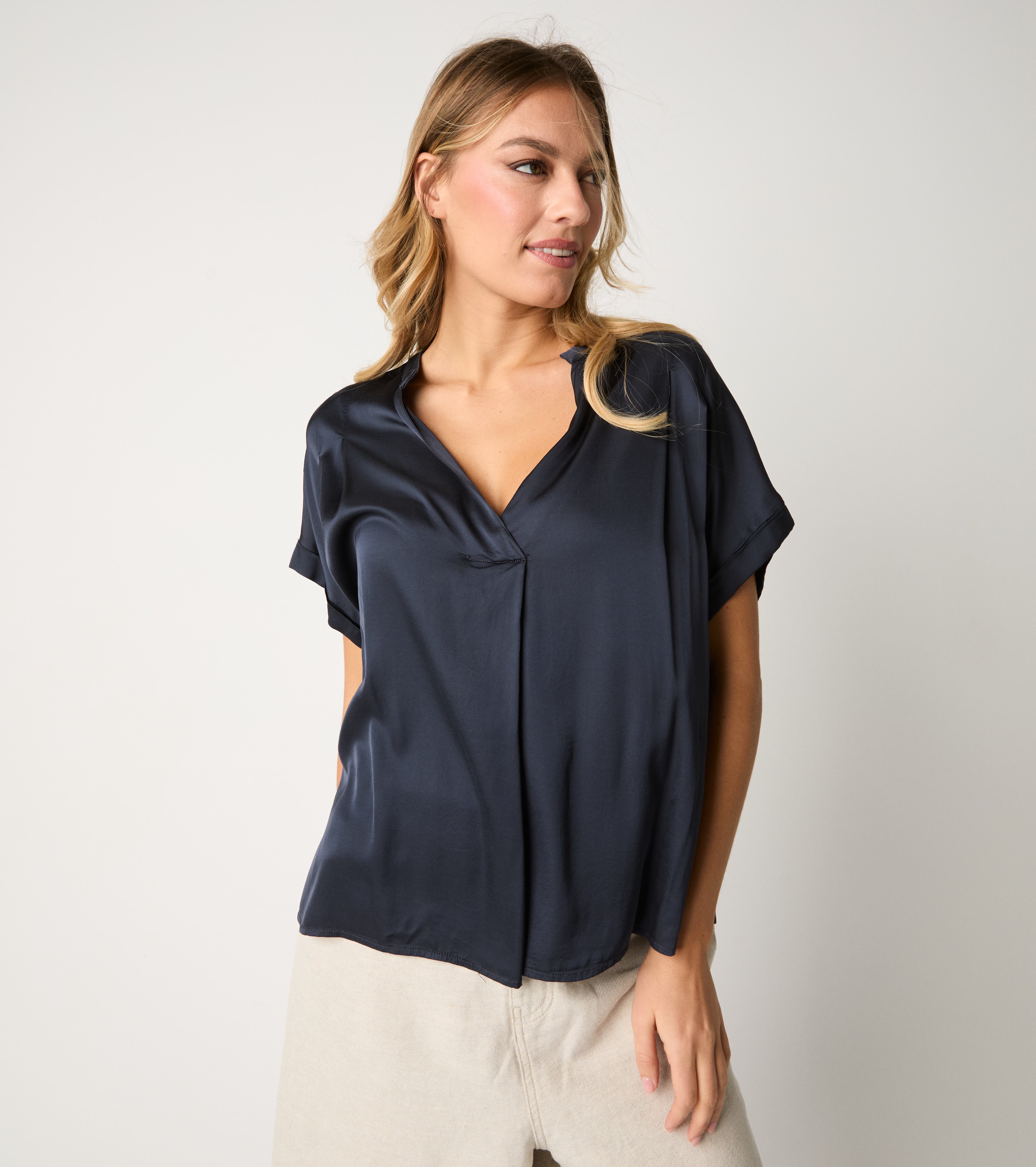 Blue short-sleeved blouse